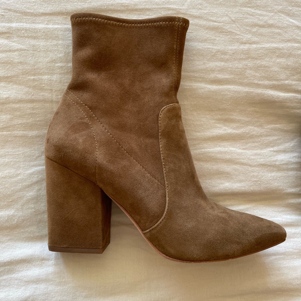 Loeffler Randall Isla Booties size 7